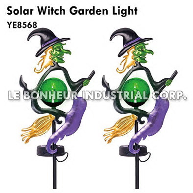 Solar Witch Garden Light