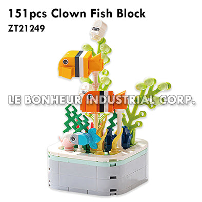 151pcs Clown Fish Block